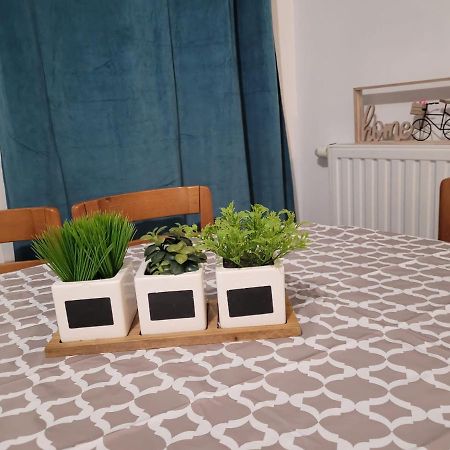 Boissy Gare Rer A Appartement 1 A 3 Chambres Au Choix Kültér fotó