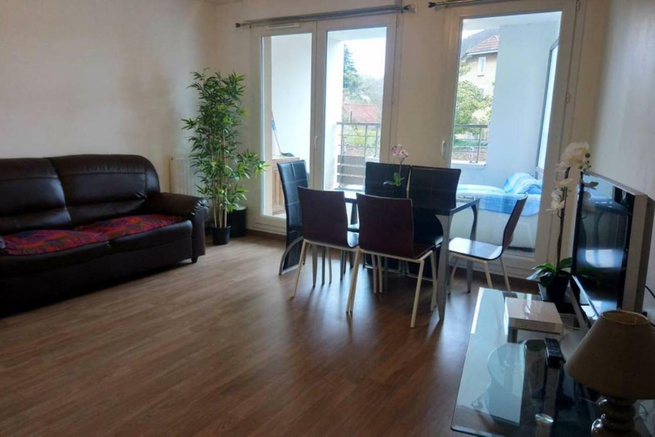 Boissy Gare Rer A Appartement 1 A 3 Chambres Au Choix Kültér fotó