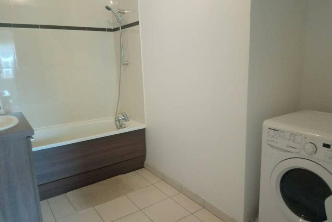 Boissy Gare Rer A Appartement 1 A 3 Chambres Au Choix Kültér fotó